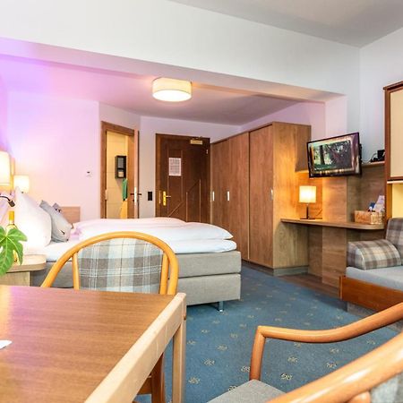 Landgasthof Neuwirt Lofer Bagian luar foto