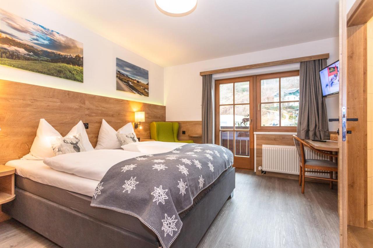 Landgasthof Neuwirt Lofer Bagian luar foto
