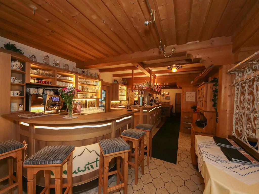 Landgasthof Neuwirt Lofer Bagian luar foto